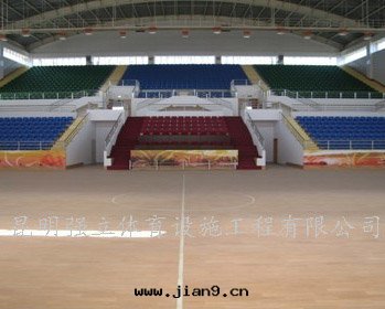 雲(yún)南(nán)省(shěng)大(dà)理(lǐ)學(xué)院(yuàn)荷花(huā)校(xiào)區(qū)籃球館(guǎn)地(dì)面(miàn)工程