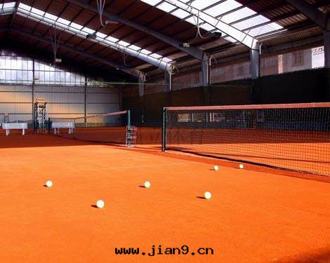 紅(hóng)土(tǔ)网(wǎng)球场(chǎng)